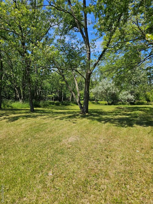 Graham Rd Graham Road, Flint Charter Township, MI, 48532 | Card Image