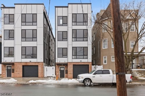 3-37 S 7th St, Newark, NJ, 07107 | Card Image