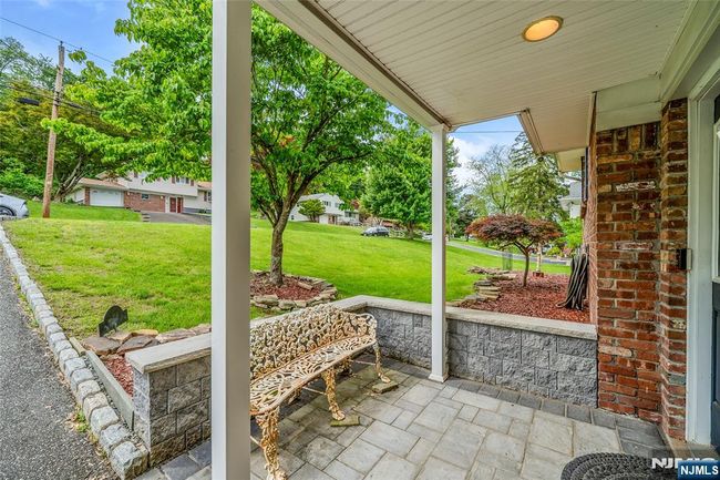 415 Briarwood Ln, House other with 4 bedrooms, 3 bathrooms and null parking in Northvale NJ | Image 12
