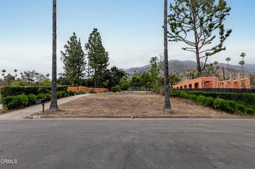 1685 Braeburn Rd, Altadena, CA, 91001-2705 | Card Image