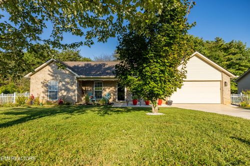 2912 Dragonfly Way, Maryville, TN, 37803-3068 | Card Image