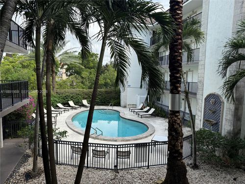 17-924 Se 2nd St, Fort Lauderdale, FL, 33301-3617 | Card Image