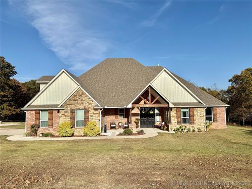18040 County Road 1558, Ada, OK, 74820-1402 | Card Image