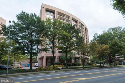 713s-1805 Crystal Dr, ARLINGTON, VA, 22202-4419 | Card Image