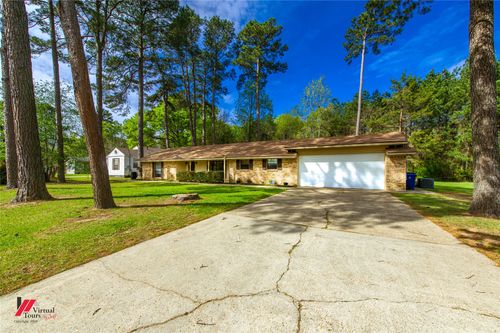 8110 Lucille St, Shreveport, LA, 71108-5618 | Card Image