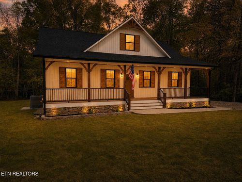 794 Red Cloud Rd, Ten Mile, TN, 37880-5408 | Card Image