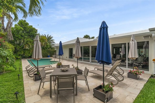 926 Pebble Ln, House other with 3 bedrooms, 2 bathrooms and null parking in Indian River Shores FL | Image 30