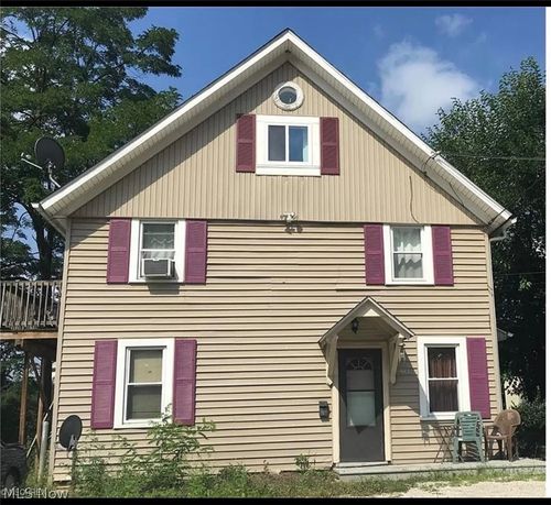 231 S Vine St, Medina, OH, 44256-2299 | Card Image