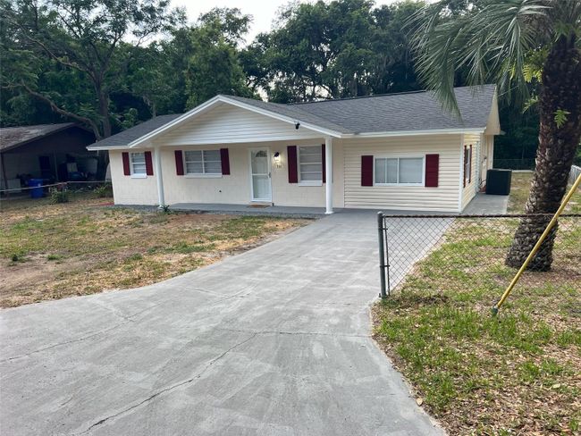 711 4 Th Street, House other with 4 bedrooms, 2 bathrooms and null parking in Wildwood FL | Image 36