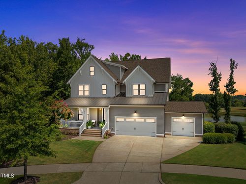 817 Rambling Oaks Ln, Holly Springs, NC, 27540-6172 | Card Image