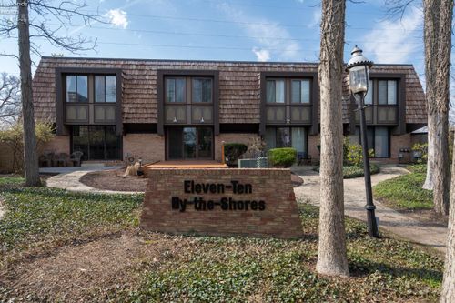 3-1110 By The Shores Dr, Huron, OH, 44839-1974 | Card Image