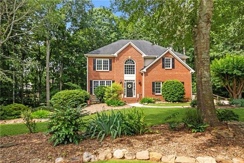 6435 Ivey Creek Cir, Cumming, GA, 30040-6686 | Card Image