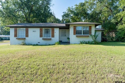 806 E Duval St, Troup, TX, 75789-2204 | Card Image