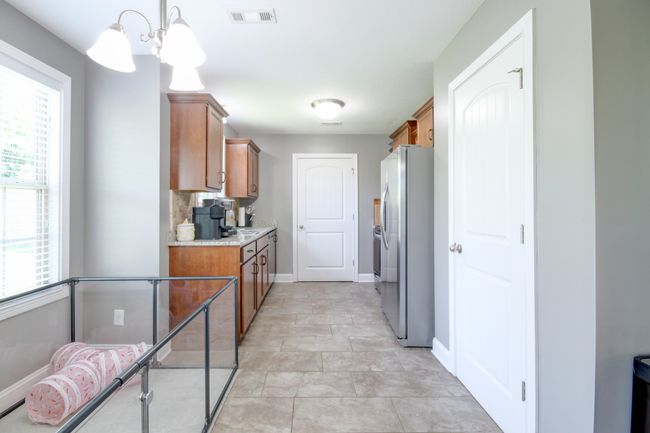 1029 Charles Thomas Dr, House other with 3 bedrooms, 2 bathrooms and 2 parking in Clarksville TN | Image 10