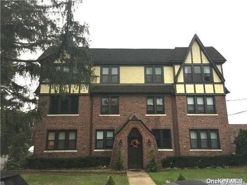 apt-2c-24 Vanderbilt Ave, Manhasset, NY, 11030-1949 | Card Image