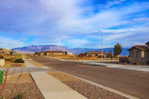 6535 Vista Del Prado Rd Nw, Albuquerque, NM, 87120-7028 | Card Image