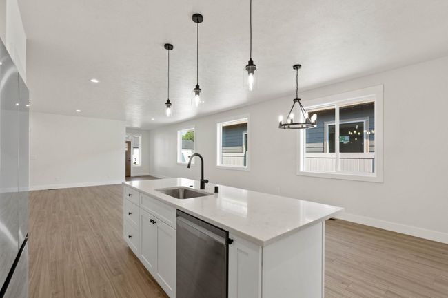 L4 E Sharp Ln, House other with 3 bedrooms, 2 bathrooms and null parking in Spokane WA | Image 13