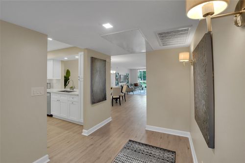 apt-206-4040 W Palm Aire Dr, Pompano Beach, FL, 33069-4165 | Card Image