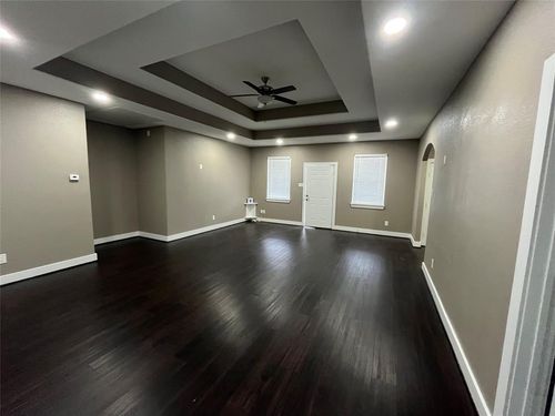 180 County Road 3559, Cleveland, TX, 77327-1958 | Card Image