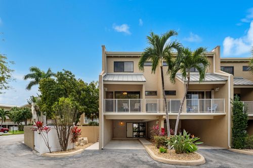 10-1133 W Ocean Dr, Key Colony Beach, FL, 33051 | Card Image