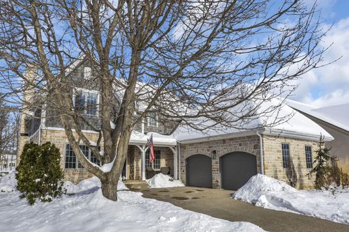 749 Covered Bridge Dr, Delaware, OH, 43015-3193 | Card Image