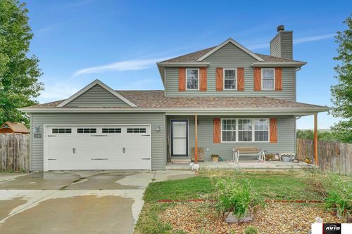 415 N Spruce St, Valparaiso, NE, 68065-5425 | Card Image