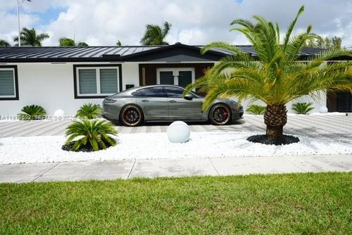 9351 Sw 88th Ter, Miami, FL, 33176-1901 | Card Image