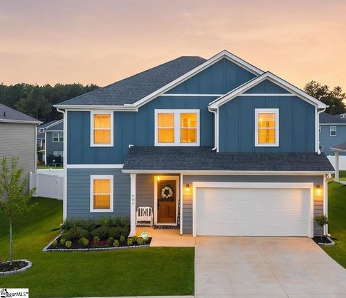 905 Elgon Walk Dr, Fountain Inn, SC, 29644-9295 | Card Image