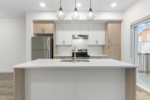 503-24 Rivercrest Drive, Cochrane, AB, T4C2C5 | Card Image