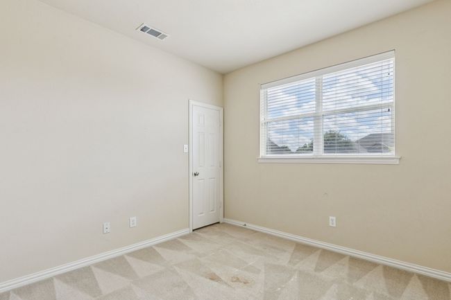 6602 Orange Blossom Dr, House other with 4 bedrooms, 2 bathrooms and null parking in Midlothian TX | Image 24