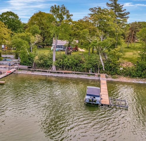 40 Mayne Lane, Prince Edward, ON, K0K2T0 | Card Image