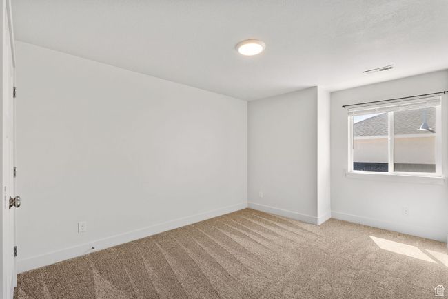 Upstairs Bedroom #3 | Image 28