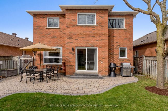 206 Eaton St, House other with 5 bedrooms, 4 bathrooms and 2 parking in Georgetown ON | Image 35