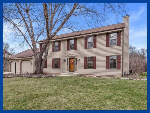 N106W16330 Fieldstone Pass, Germantown, WI, 53022-4173 | Card Image