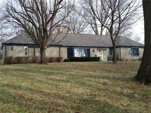 9715 Sagamore Rd, Leawood, KS, 66206-2313 | Card Image