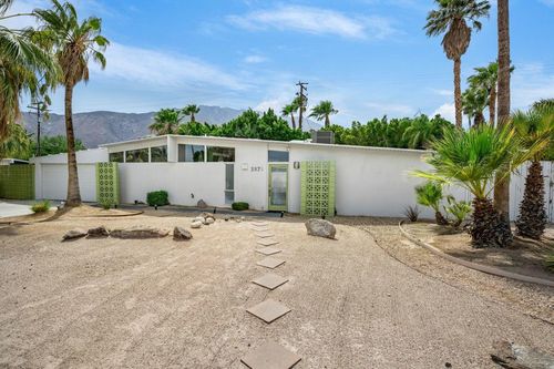 2875 E Wyman Dr, Palm Springs, CA, 92262 | Card Image