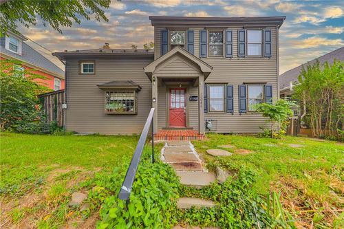 2046 Freemansburg Ave, EASTON, PA, 18042-5310 | Card Image