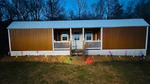 6120 Reevesville Rd, Grantsburg, IL, 62943-2415 | Card Image