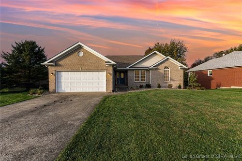 4106 Andrew Dr, Floyds Knobs, IN, 47119-9356 | Card Image