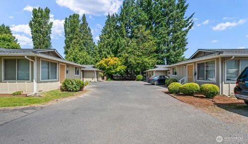 1202 Nelson St, Sedro Woolley, WA, 98284-1835 | Card Image