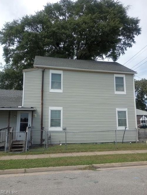 3116 Elm Ave, Portsmouth, VA, 23704-7021 | Card Image