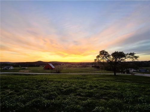 11112 Centerpoint Church Rd, Prairie Grove, AR, 72753-8688 | Card Image