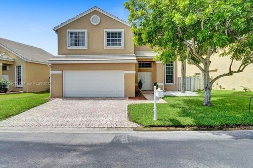 285 Bridgeton Way, Weston, FL, 33326-2960 | Card Image