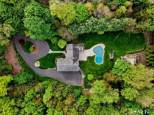 49 Mollbrook Dr, Wilton, CT, 06897-4709 | Card Image