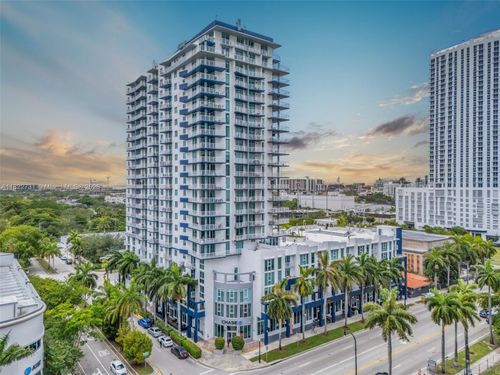 apt-706-275 Ne 18th St, Miami, FL, 33132-1210 | Card Image