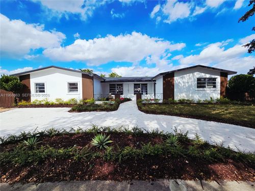 11101 Nw 19th St, Pembroke Pines, FL, 33026-2221 | Card Image