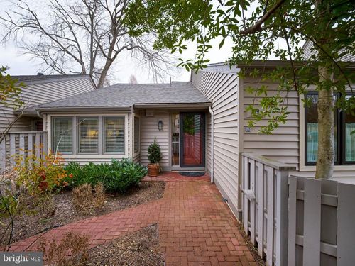 219 Chandler Dr, WEST CHESTER, PA, 19380-6810 | Card Image