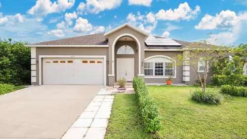 5203 Jasmine Trace Ln, Kissimmee, FL, 34758-1930 | Card Image