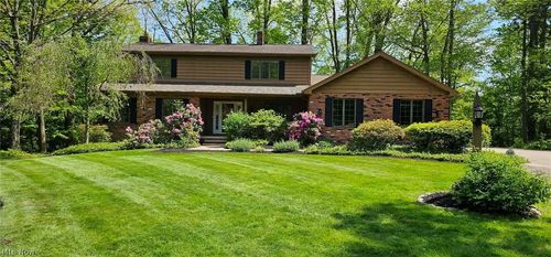 35970 Timber Ridge Lane, Willoughby, OH, 44094 | Card Image