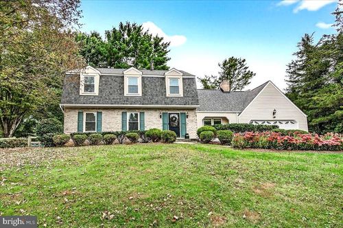 21800 Glendalough Rd, GAITHERSBURG, MD, 20882-4864 | Card Image